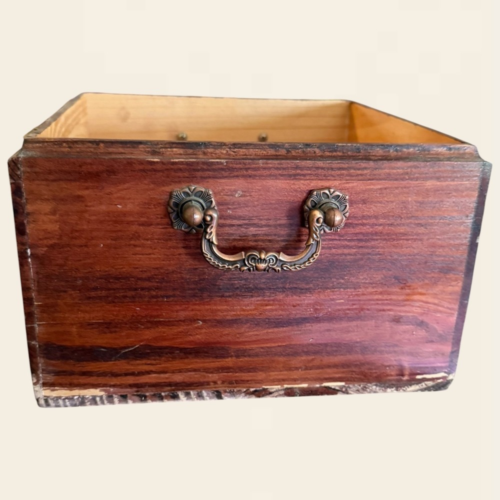 Vintage Rustic Wood Storage Box Hinged Lid Brass Handles Brown Square 9x9x6.75 - Picture 5 of 9